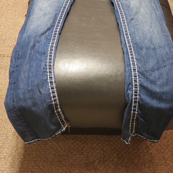 True Religion jeans - Picture 6 of 6